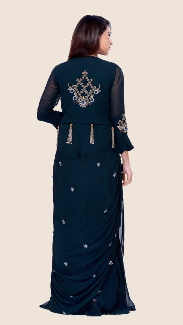 Not So Serious By Pallavi Mohan Saree Gown | Women, Sarees, Pre-draped  Sarees, Saree Gowns, Pink, Chiffon, Round, Three Quarter